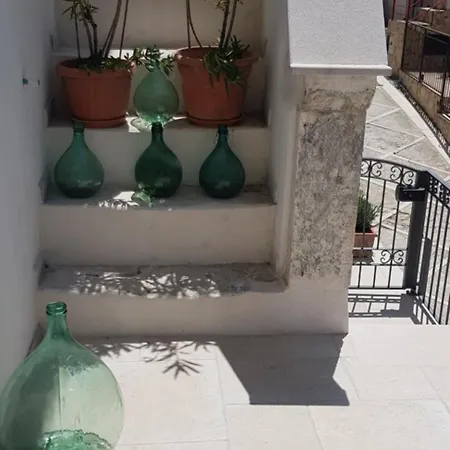 Gargara Bed & Breakfast *