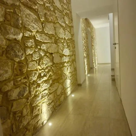 Gargara Bed & Breakfast *